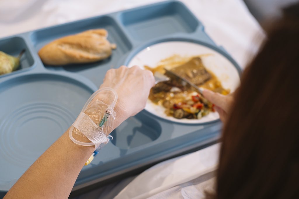 Dietary Therapy Expenses During Hospitalization